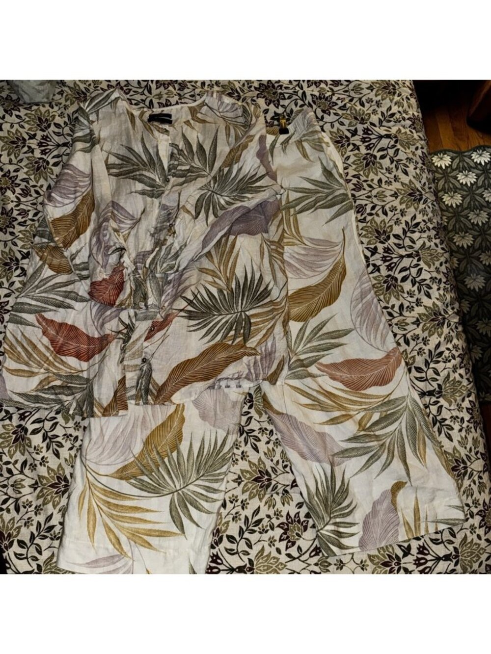 2 Piece Set Tahari Pants & Button Up Womens XL Floral Linen Roll Tab Long Sleeve